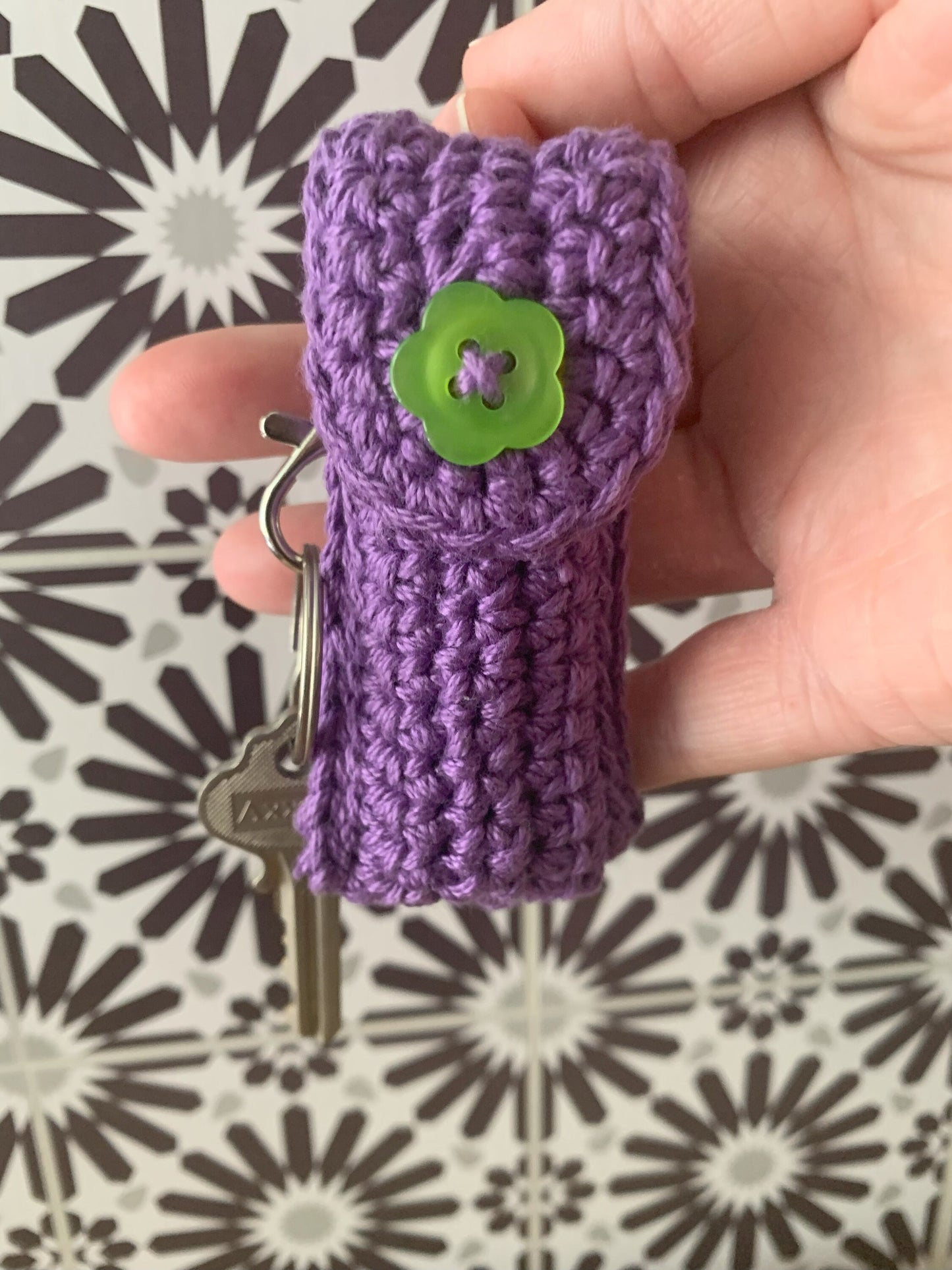Crochet Lip Balm Keychain: Cotton Chapstick Holder Pouch
