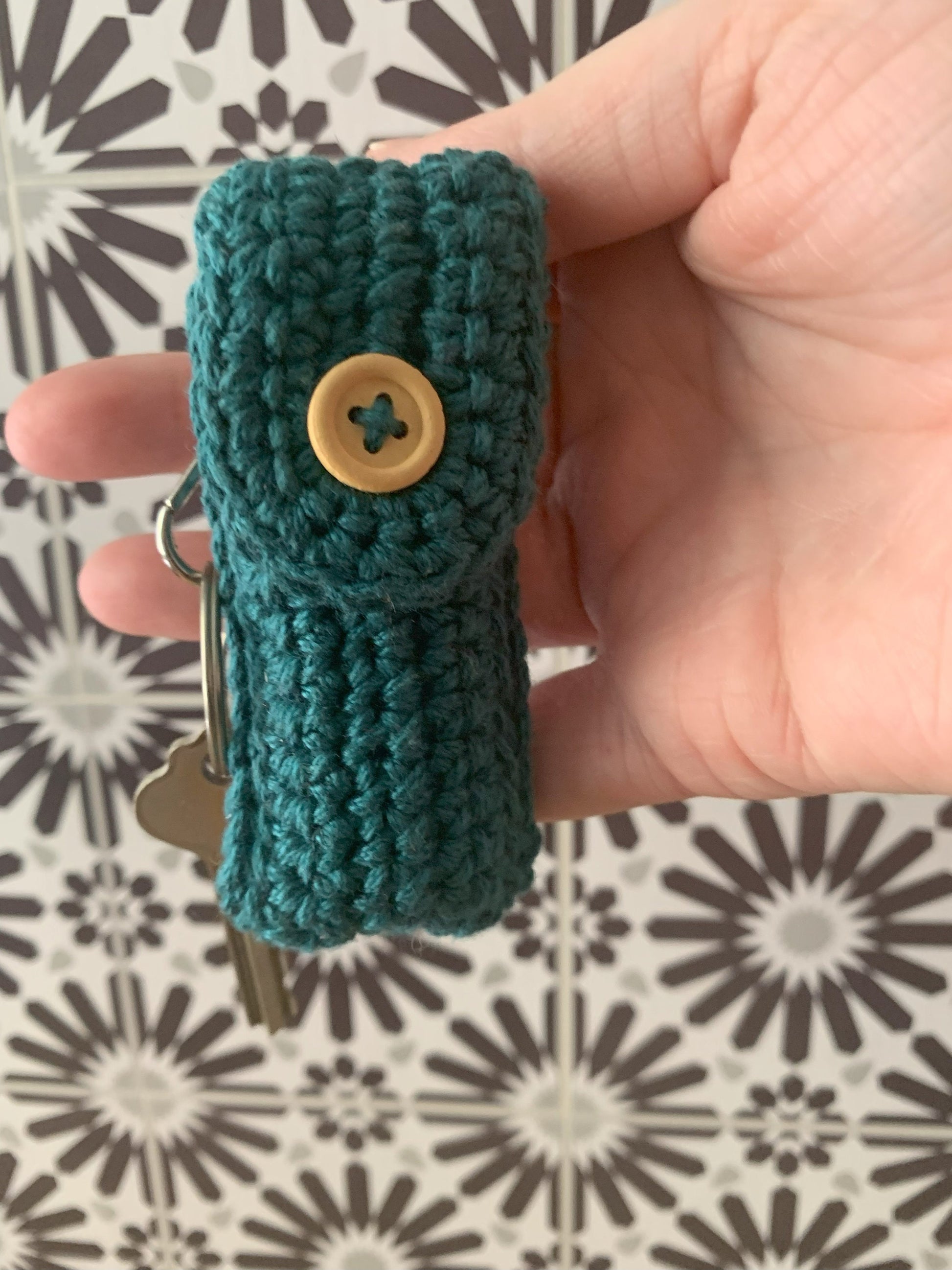 Crochet Lip Balm Keychain: Cotton Chapstick Holder Pouch
