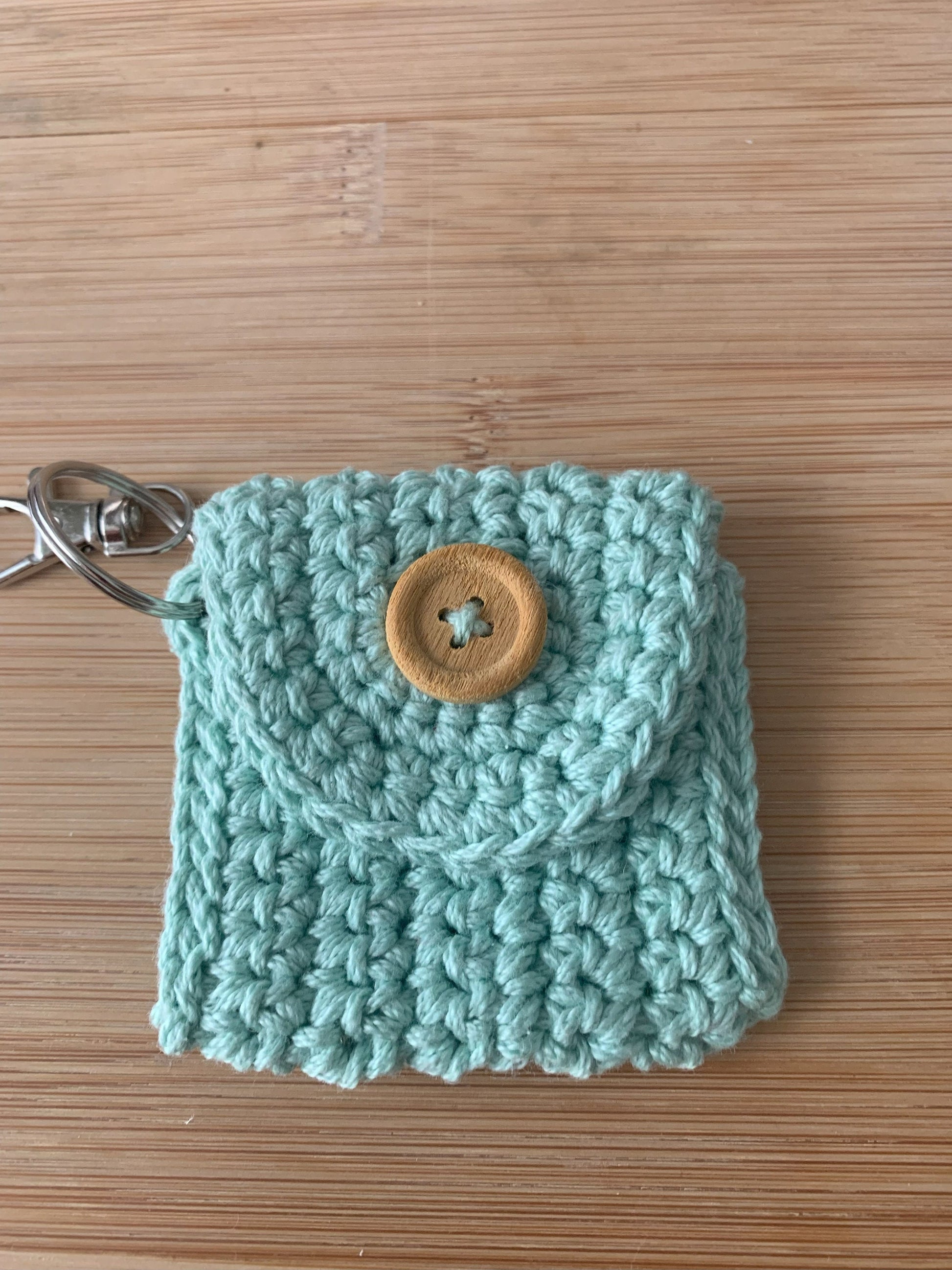 Crochet Headphone Pouch Keychain: Cotton Earbud Holder