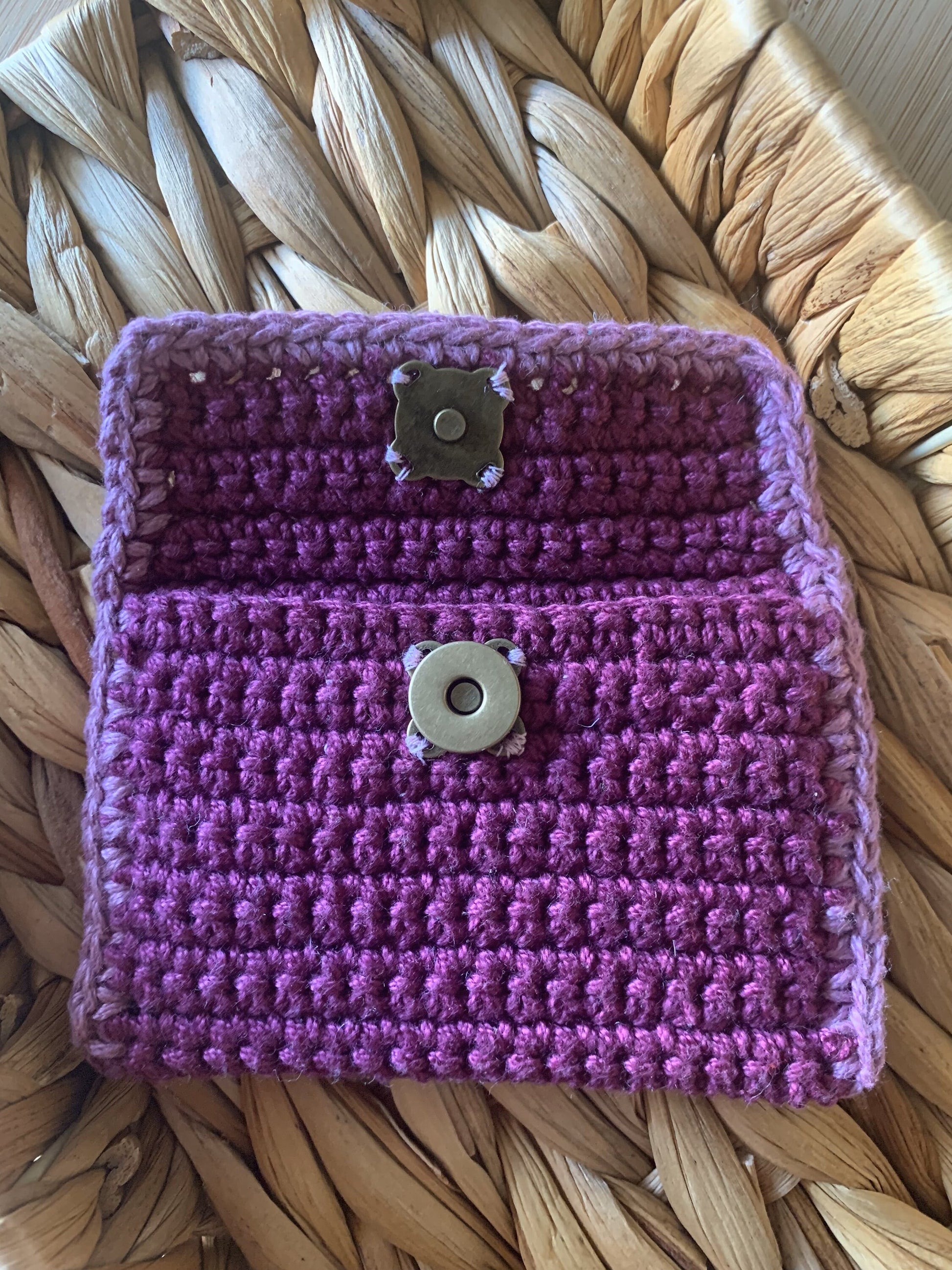 Handmade Crochet Wallet: Cotton Card Holder with Magnetic Snap