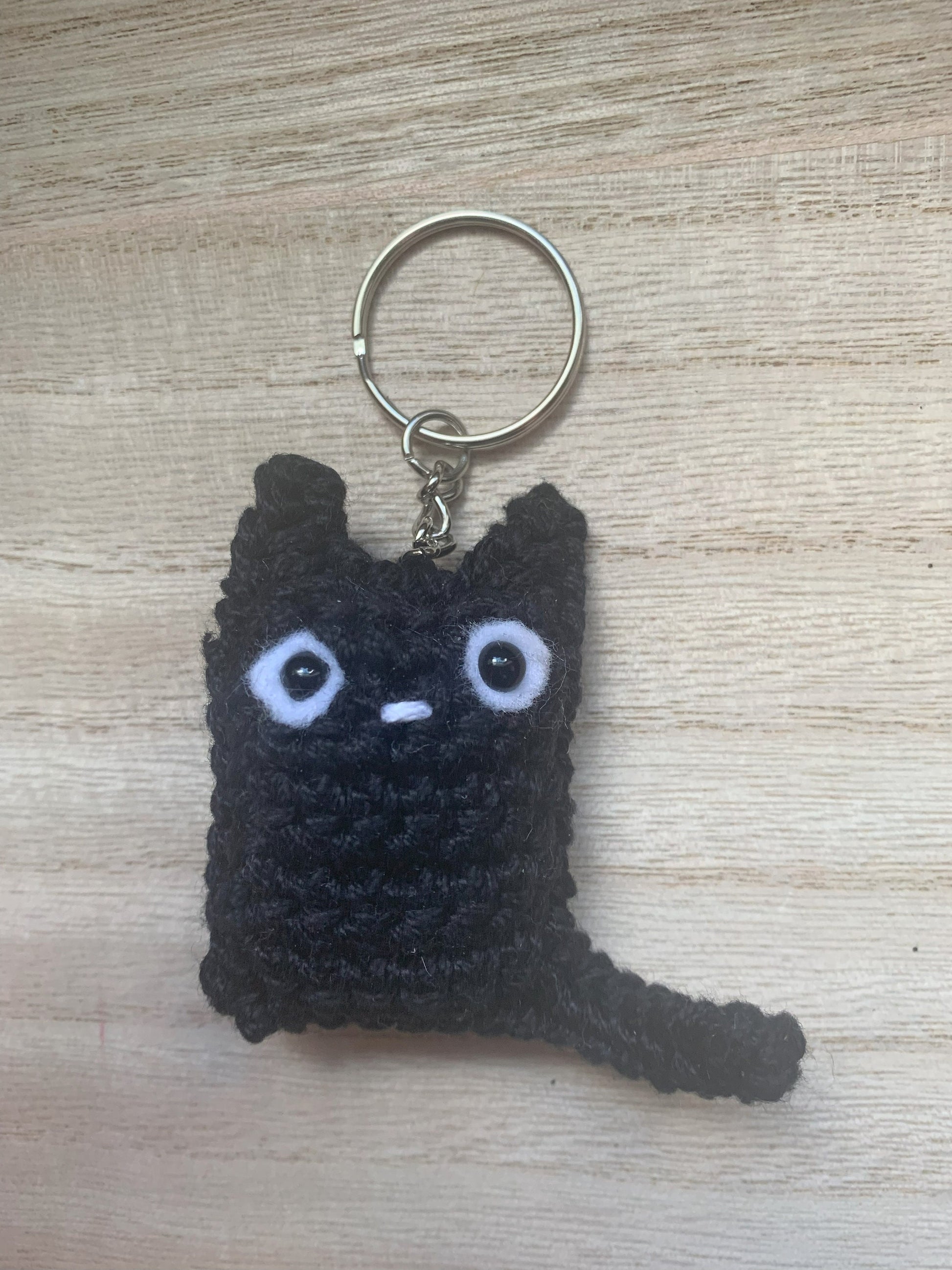 Crochet Cat Keychain - Halloween Cat Keychain - Crochet Black Cat Amigurumi Key Chain