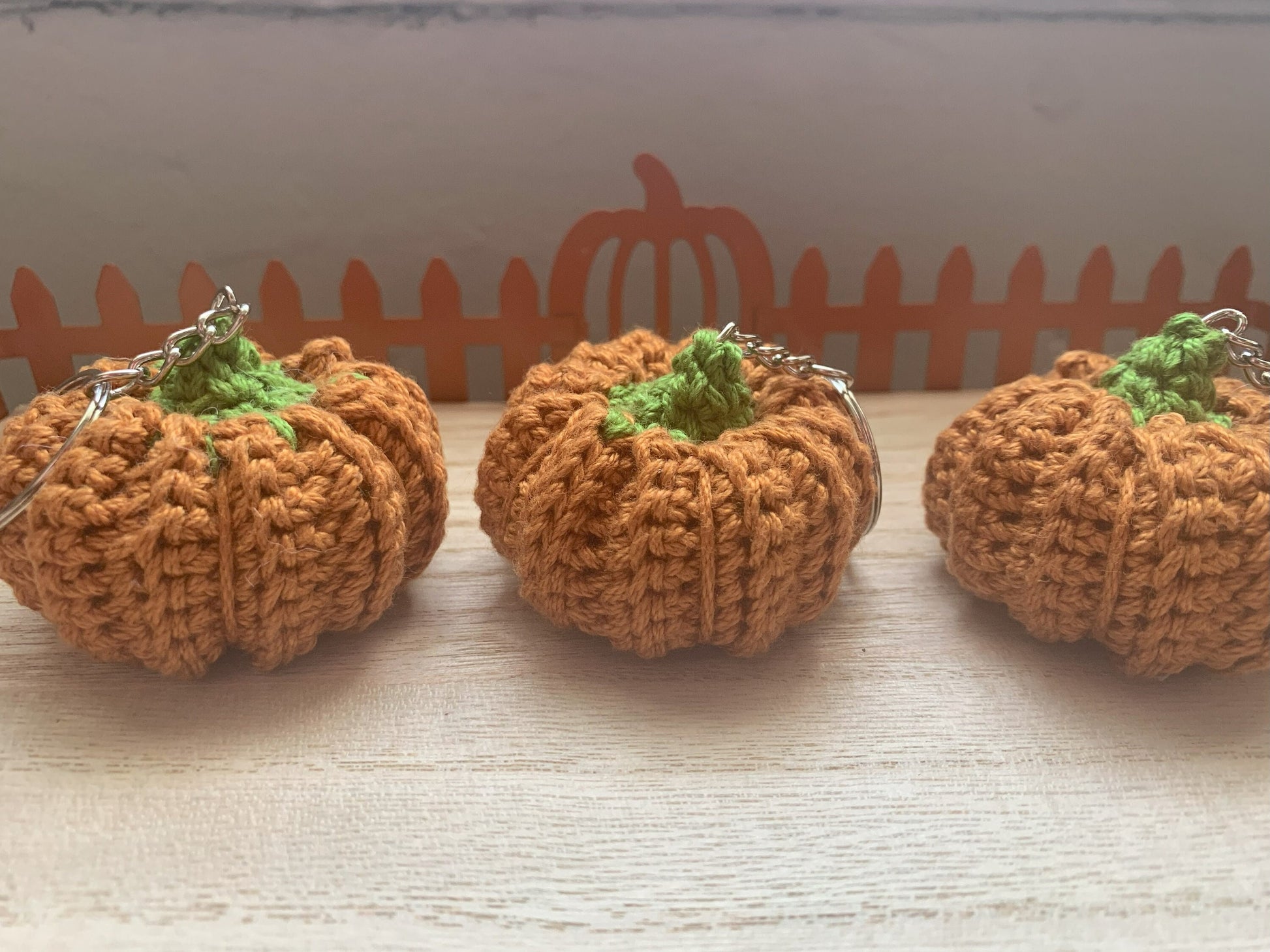 Crochet Pumpkin Keychain - Halloween Pumpkin Keychain - Crochet Pumpkin Amigurumi Key Chain